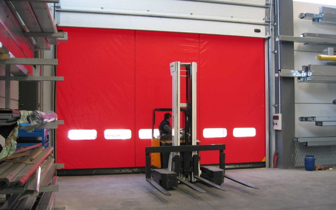 Beneficios de las puertas rápidas de lona para comercios