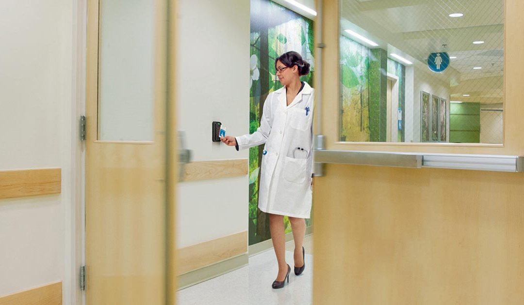 Automatización de accesos en hospitales psiquiátricos y clínicas especializadas