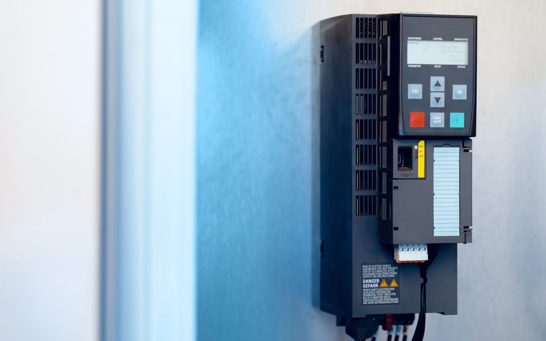 Automatismos para puertas con batería de emergencia en Asturias: funcionamiento en cortes de luz